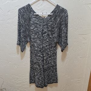 3/$10 Chic Black and White Knit Top